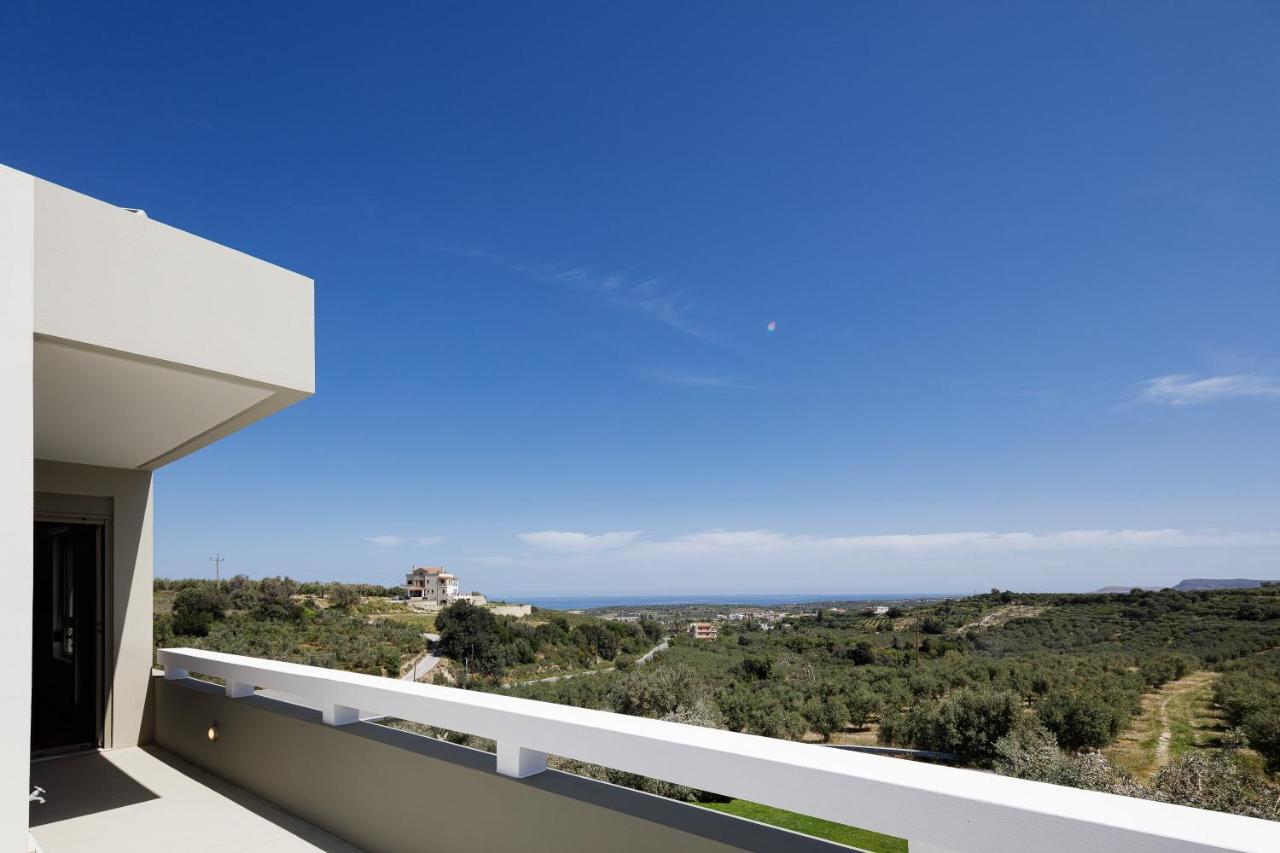Rizes Villa With Jacuzzi & Heated Pool Agia Triada Eksteriør bilde
