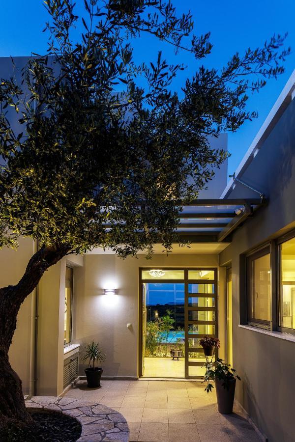 Rizes Villa With Jacuzzi & Heated Pool Agia Triada Eksteriør bilde
