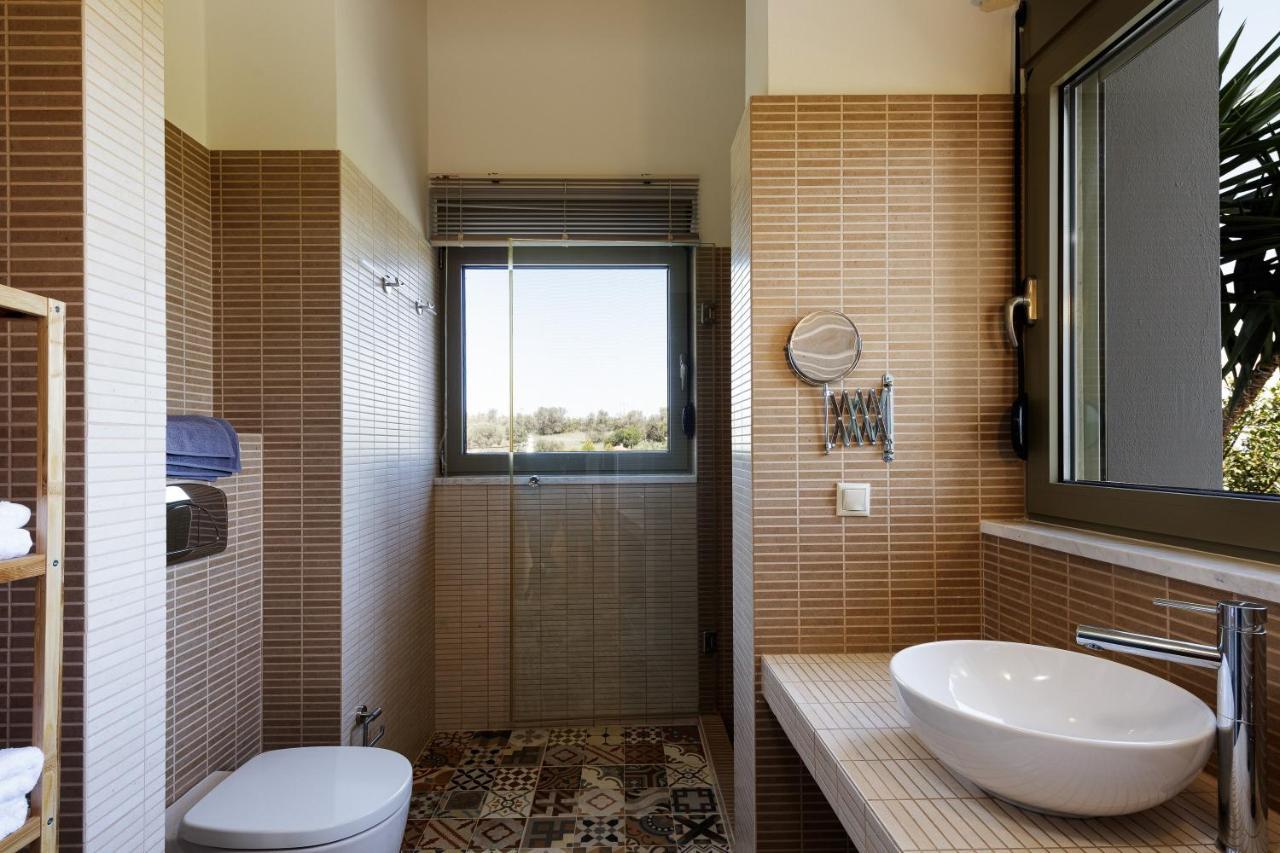Rizes Villa With Jacuzzi & Heated Pool Agia Triada Eksteriør bilde