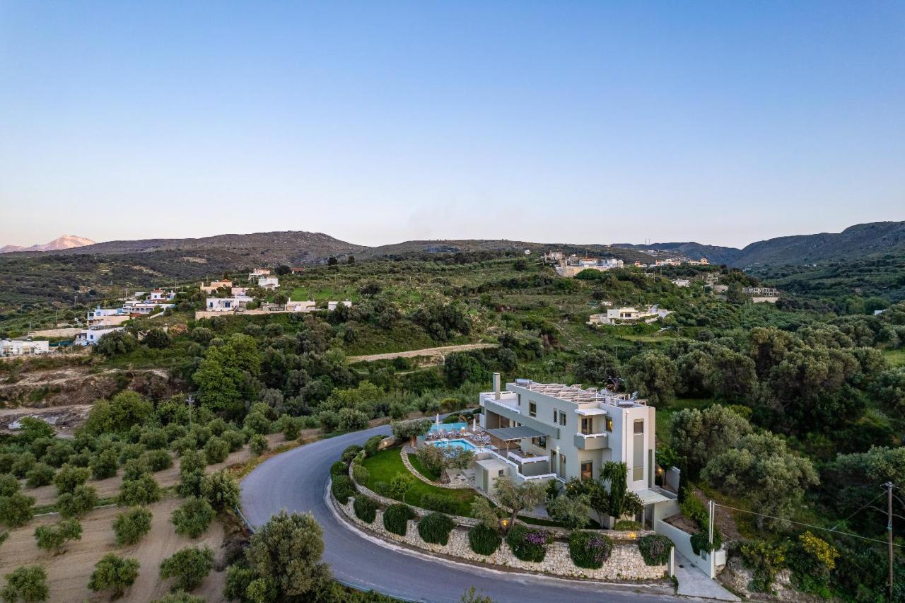 Rizes Villa With Jacuzzi & Heated Pool Agia Triada Eksteriør bilde